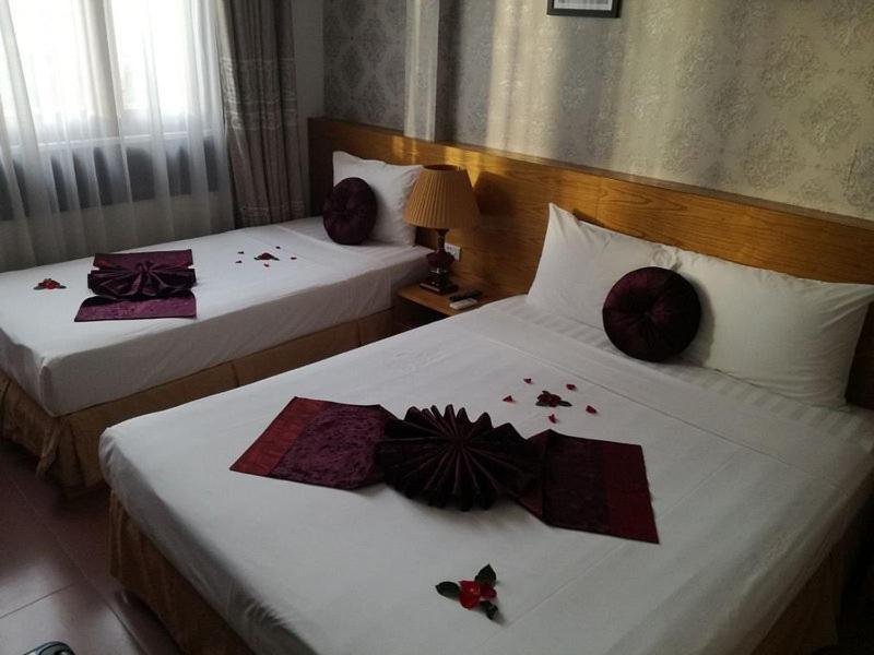 Mayhouse Travel Hanoï Extérieur photo